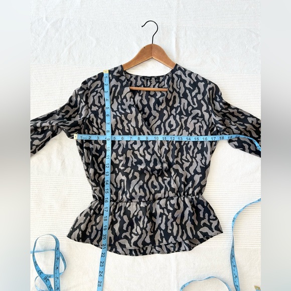 Aritzia Talula Silk Blouse - Picture 7 of 10